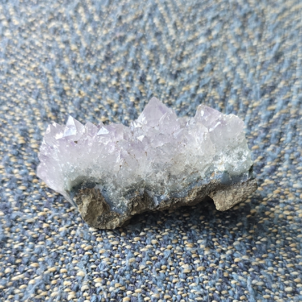 Calm Stone Set - Amethyst & Quartz - Picture 5 of 9